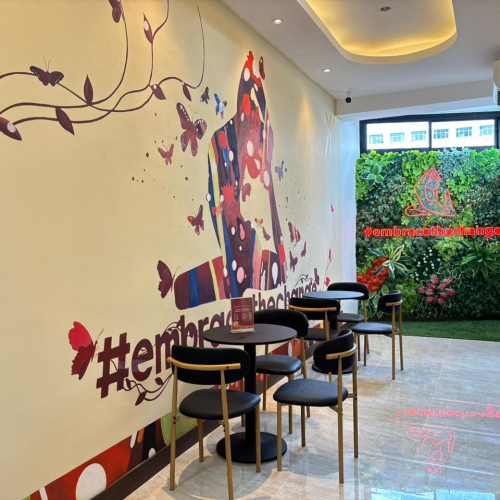 Lounge 2